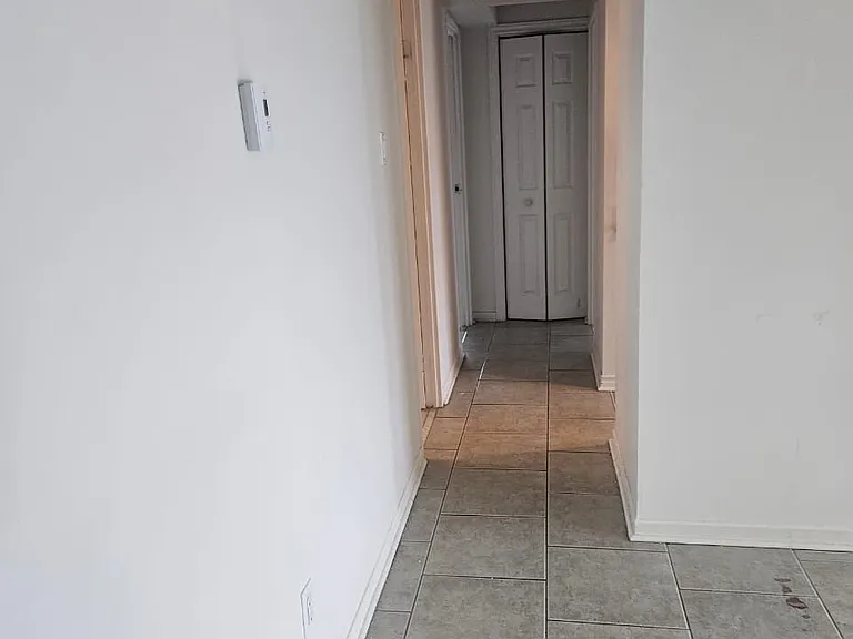 170 Lees Ave — Photo 44