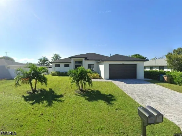 920 SE 15th Terrace Cpe, Coral, FL 33990