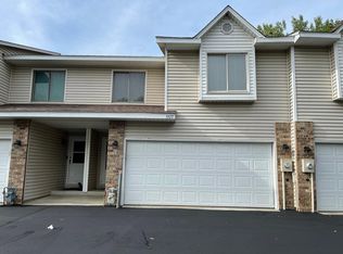 5577 126th St W, Apple Valley, MN 55124