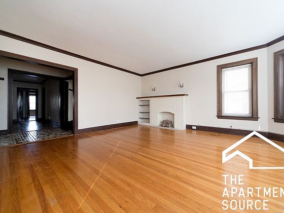 4th image of 9124 La Crosse Ave Floor 1