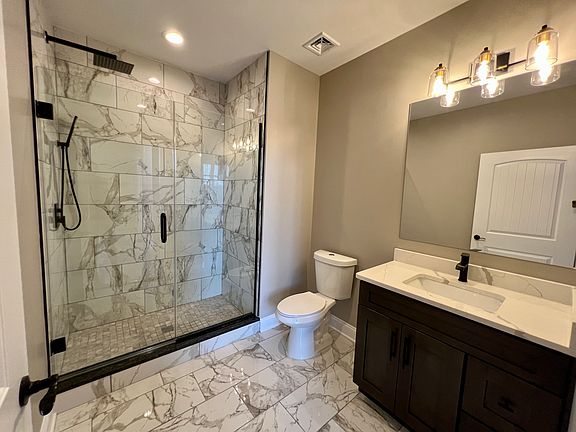 5th image of 409 Lackawanna Ave Unit 302