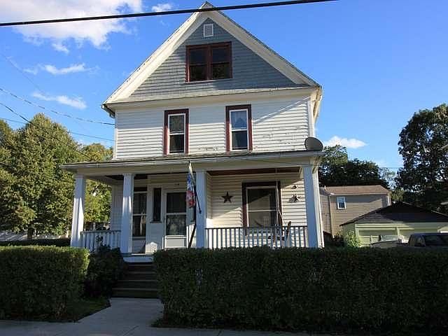 1st image of 114 Pioneer St #5