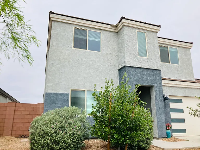 11132 S Weismann Dr — Photo 1
