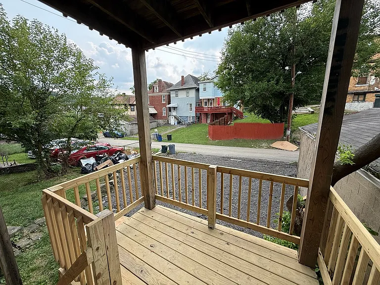 74 Pasadena Street — Photo 15
