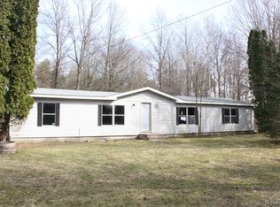 11058 Duffield Rd, Montrose, MI 48457