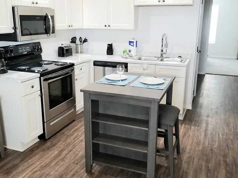 2501 Martin Luther King Blvd #B — Photo 6