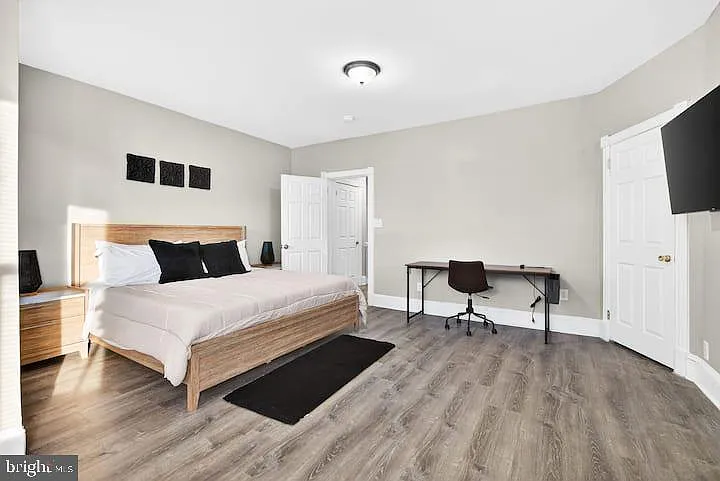 1119 Montello Ave NE — Photo 4