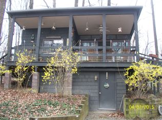 409 Shenanwood Dr, Harpers Ferry, WV 25425