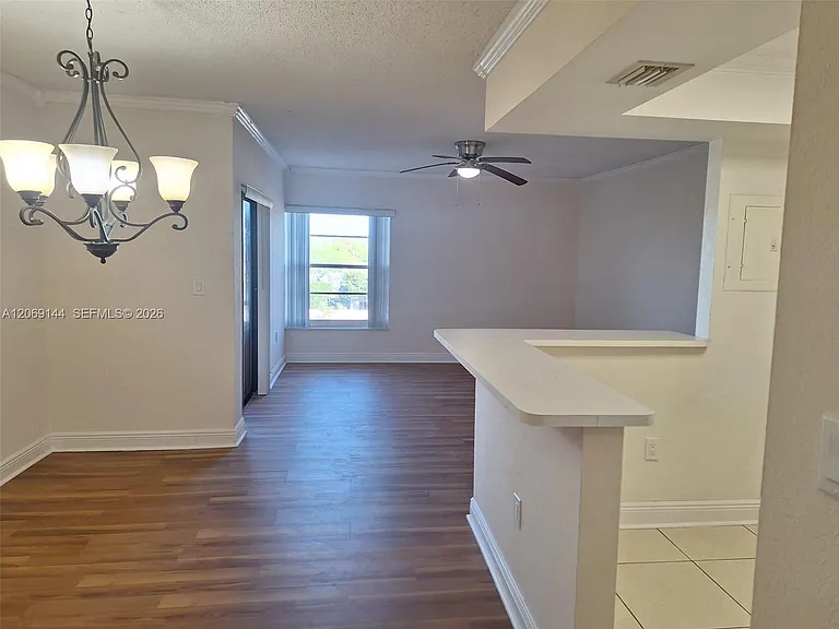 17600 NW 68th Ave #B4009 — Photo 3