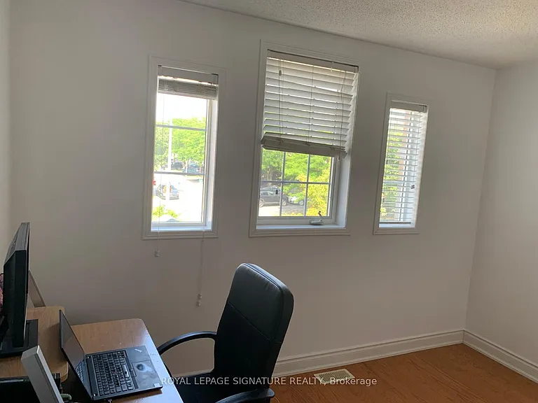 5924 Terranova Dr #MAIN 2ND FLOOR — Photo 9