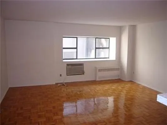 Rented by Mark David | media 16
