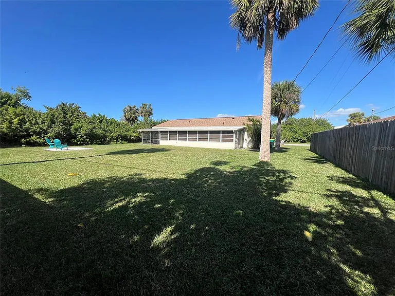 18493 Lake Worth Blvd — Photo 32