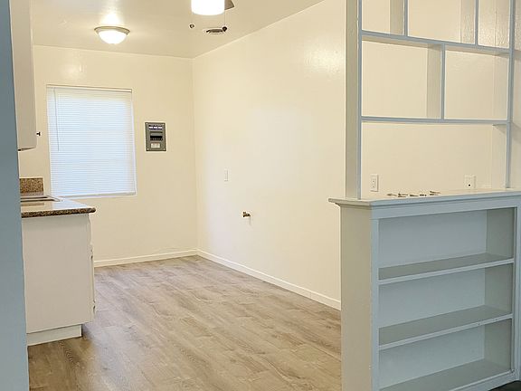 4th image of 625 N Neptune Ave #11355861