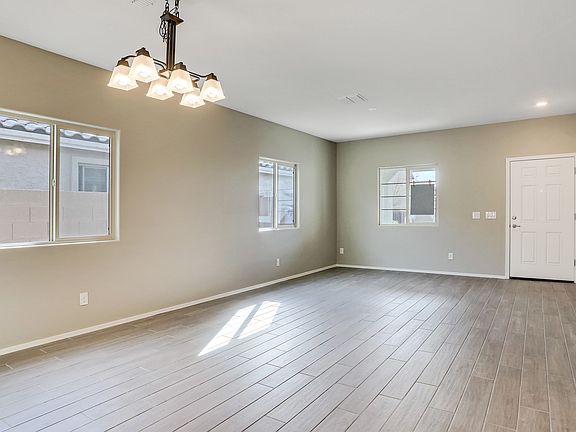 Great room for entertaining