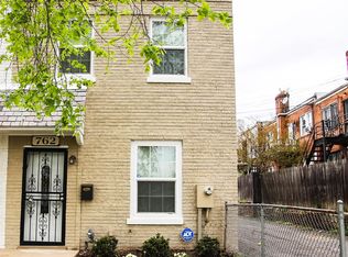 762 18th St NE, Washington, DC 20002