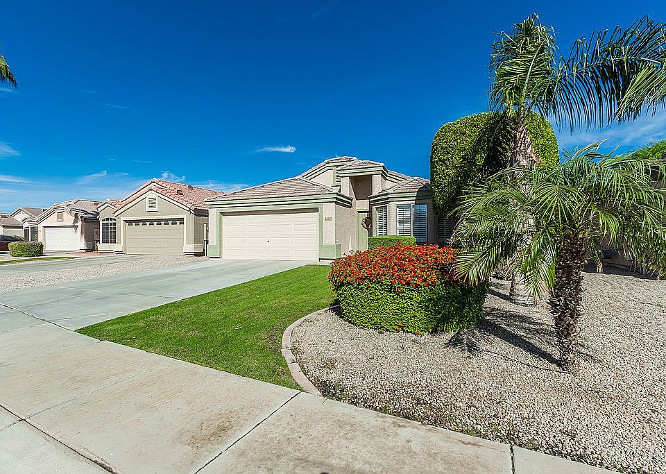 1st image of 15530 W Mauna Loa Ln