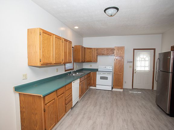 5th image of 854 N 23rd St #1