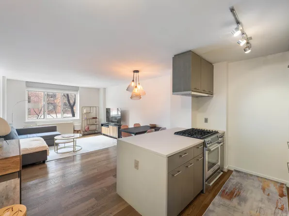 225 Rector Place image 1 of 14