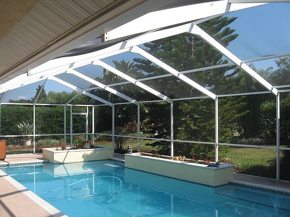 Lanai & Pool Area
