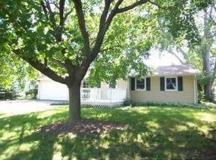 628 E Saint Joseph St, Green Bay, WI 54301