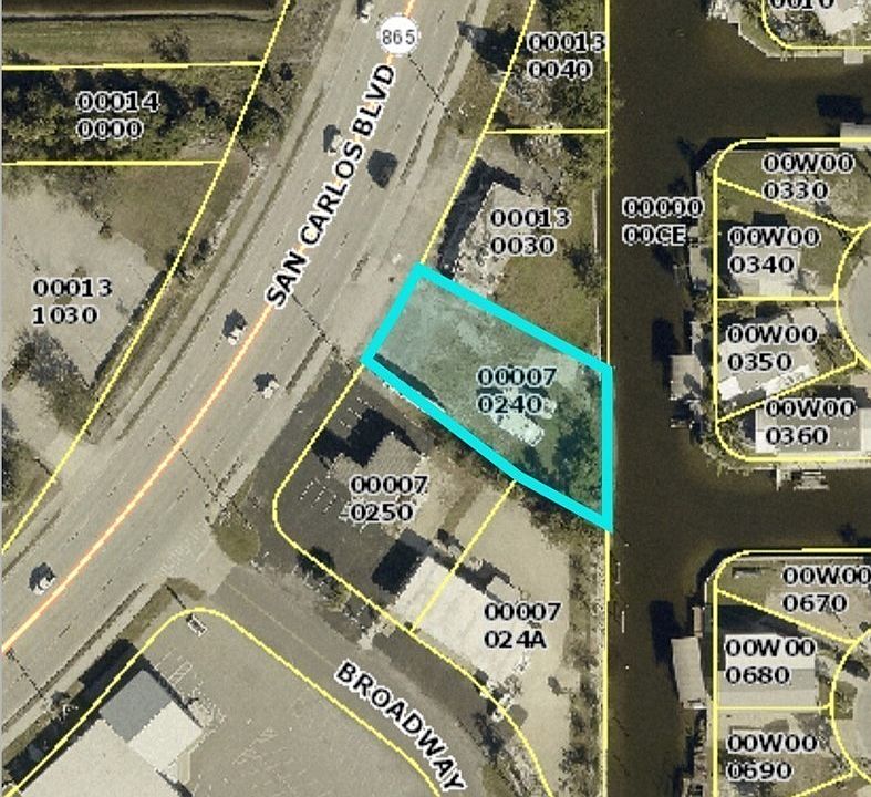 1st image of 17637 San Carlos Blvd