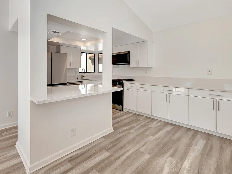 28181 Sorrento #98 — Photo 7