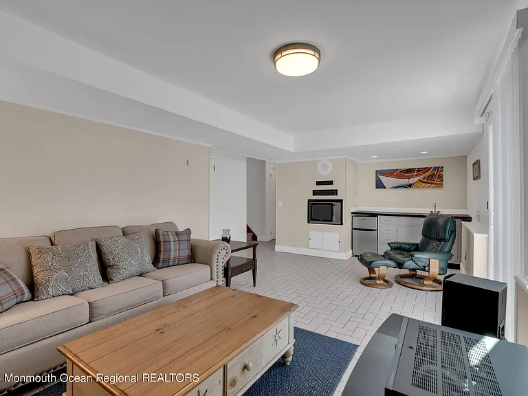 415 15th Ave — Photo 31