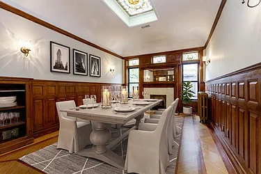 Sold by Avenue Sotheby's International Realty