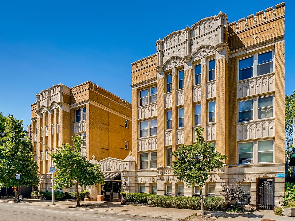1st image of 4240 N Clarendon Ave APT 405S