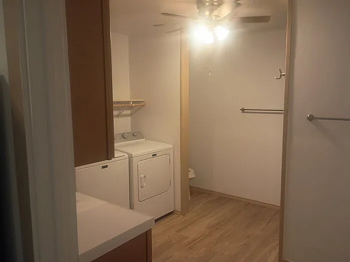 738 Old Pin Oak Rd — Photo 19