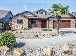 629 Cedarwood Dr, Eagle Pt, OR