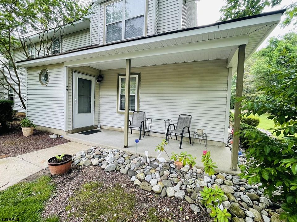 1st image of 79 Waterview Dr #79