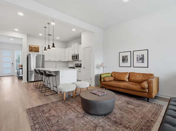 1102 Showbox St, Pflugerville, TX 78660