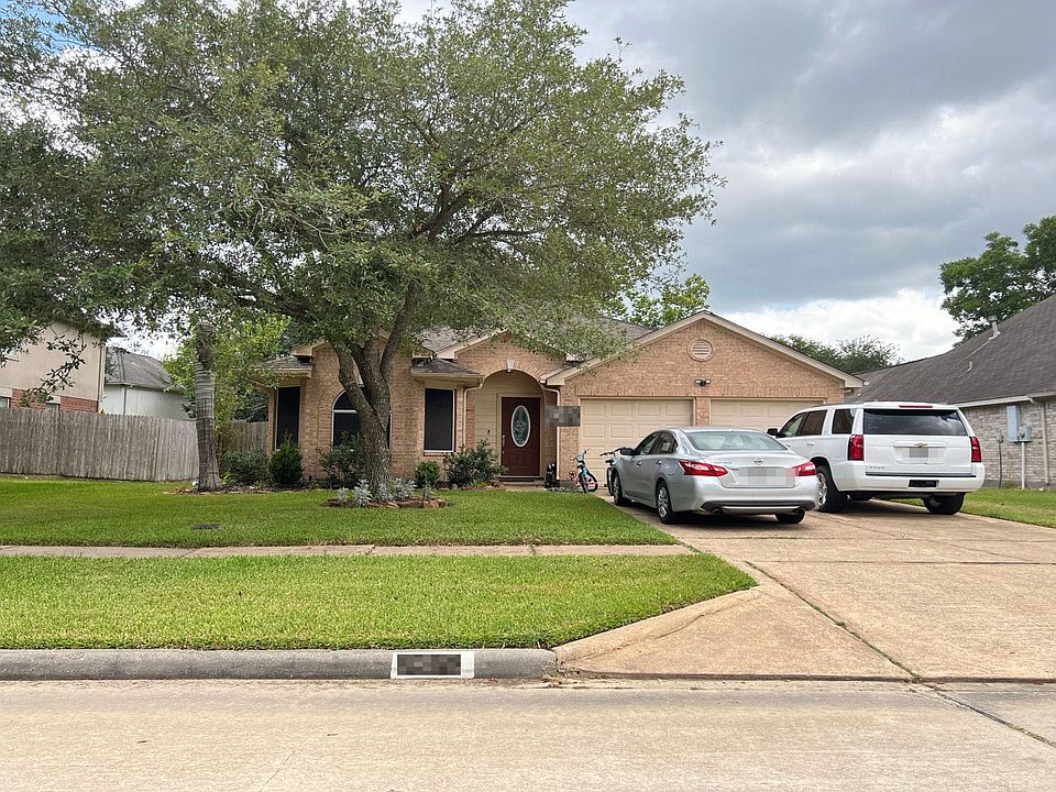 1st image of 1834 Park Oak Dr