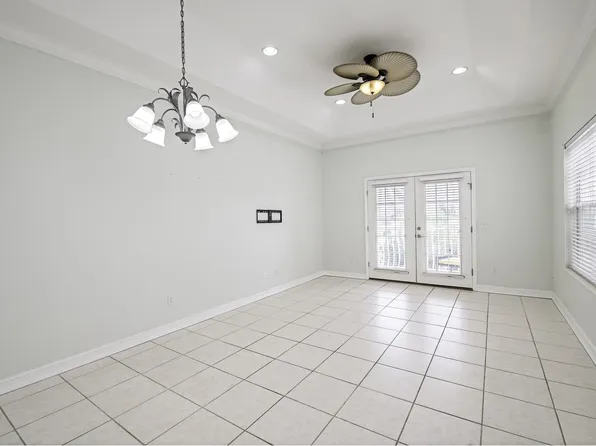361 Royal Caribbean Ct, Saint Augustine, FL 32080