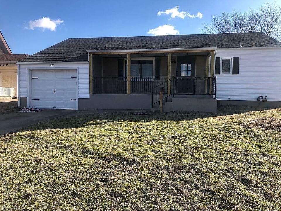 163,900
1511 Kansas Avenue 