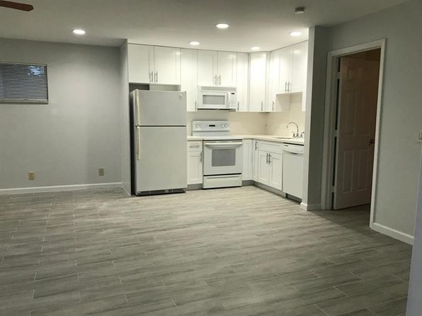 11 Crossings Cir APT E