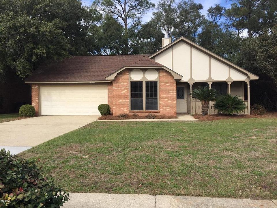 1st image of 2809 Palmer Dr