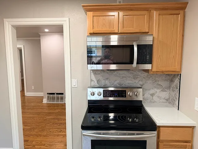 1708 Sheffield Rd — Photo 7