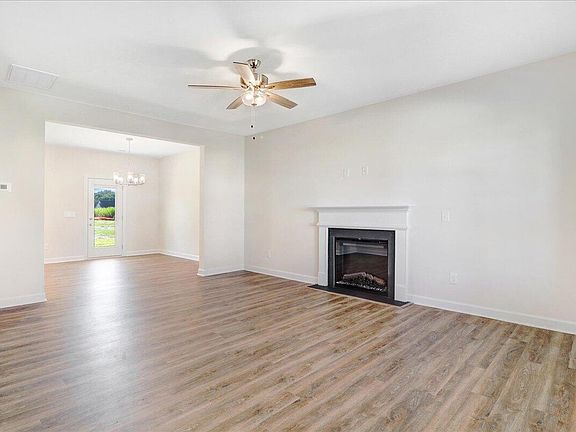 4th image of 110 Hudson Village Dr Lot 6