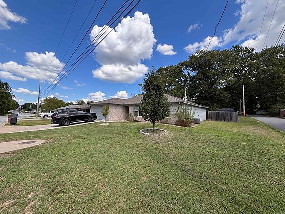5th image of 310 S Shady Ln