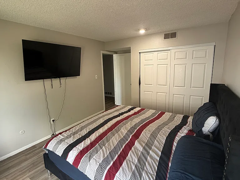 935 Saturn Dr #201 — Photo 11