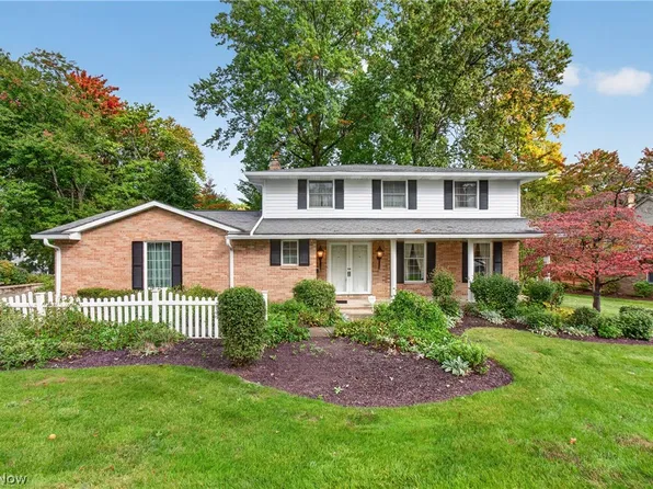 2550 Dogwood Dr NE, Massillon, OH 44646