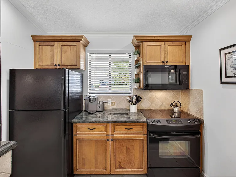 119 Club Dr — Photo 12
