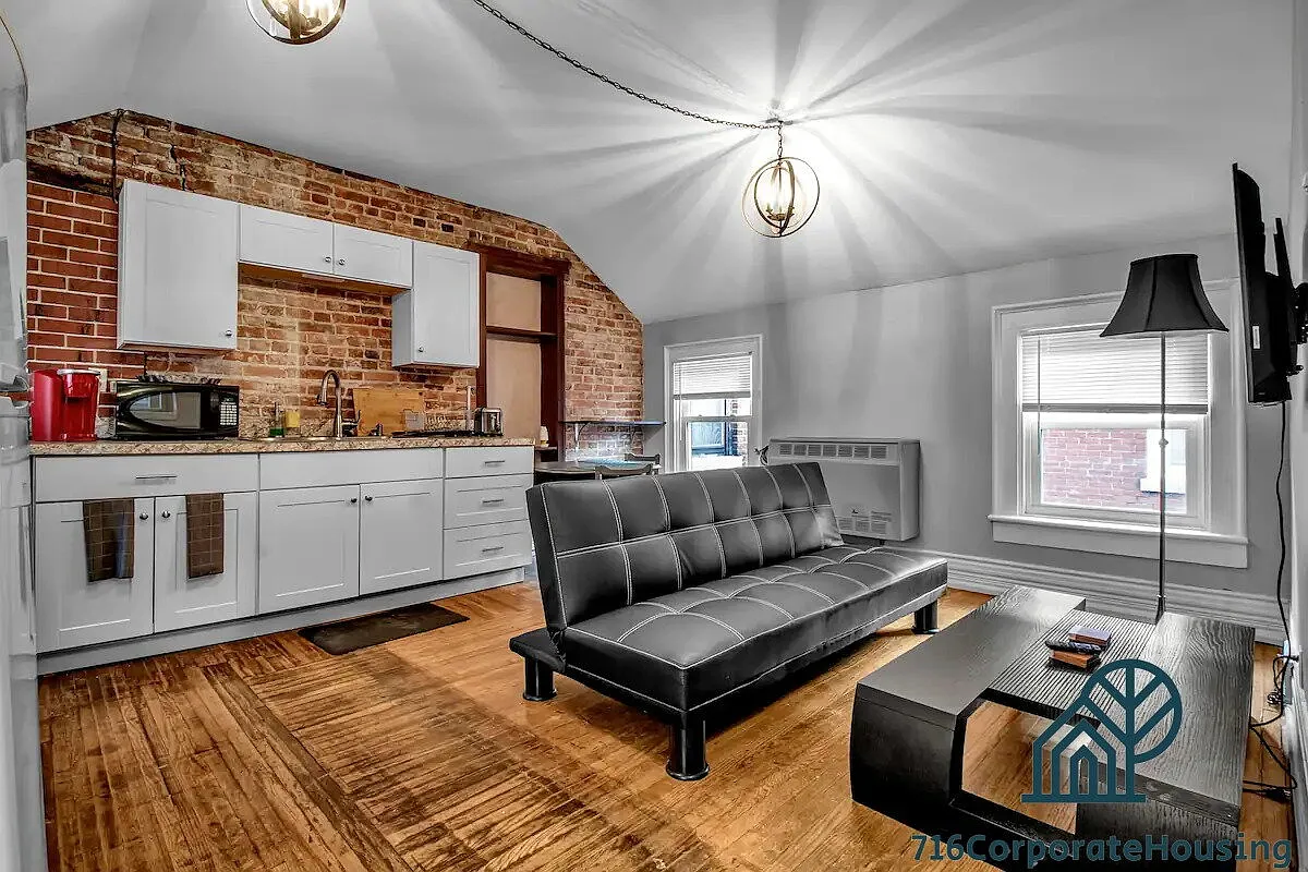 1 bed, 1.0 bath, 500 sqft, $1,700 — Photo 3