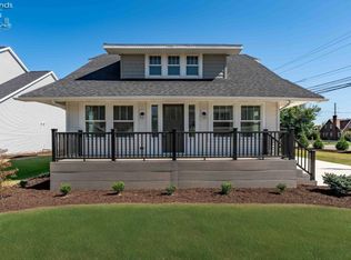 19 N Beach St, Port Clinton, OH 43452