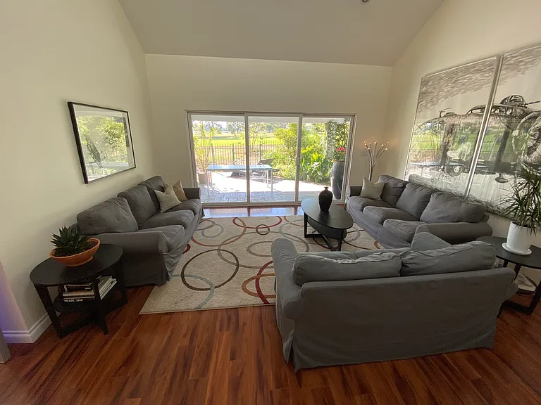 181 The Masters Cir — Photo 6