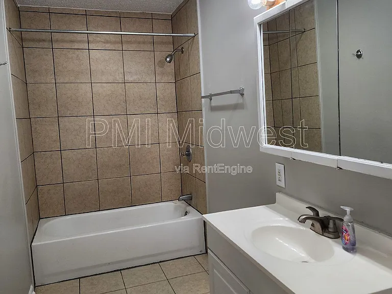 354 S Biltmore Ave — Photo 24