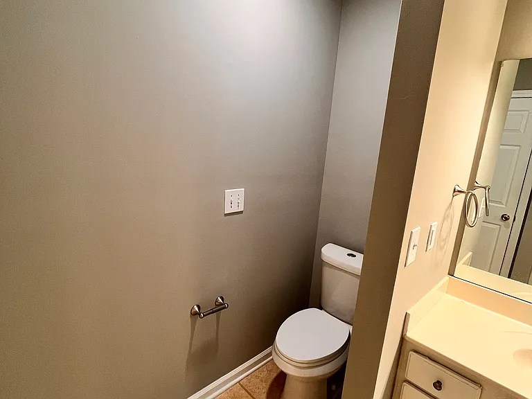 2295 Carlysle Cove Dr — Photo 23