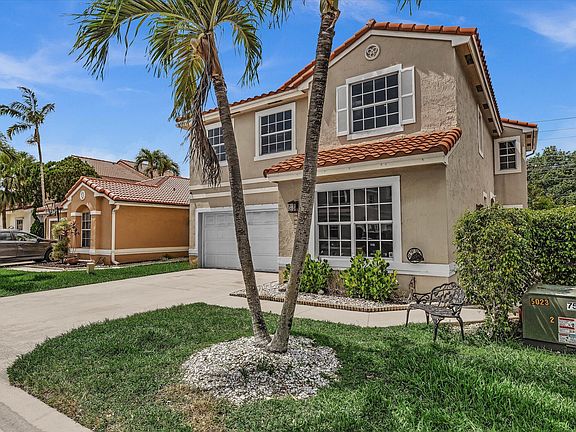 3rd image of 10909 NW 46th Drive